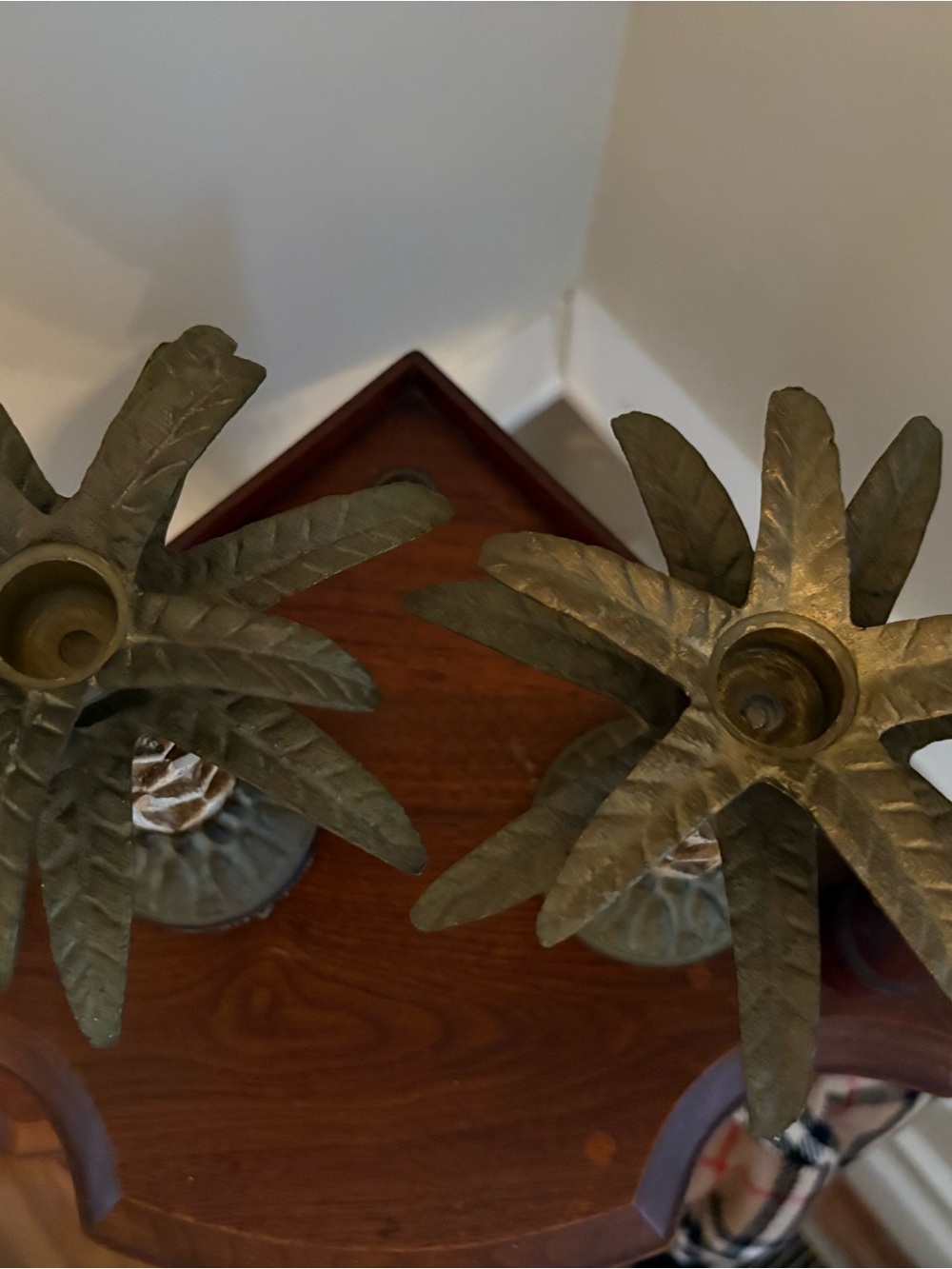 Vintage Tropical Palm Metal & Wood Candle Holders - Green & Beige - Picture 3 of 7